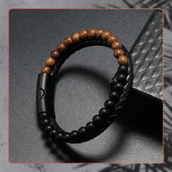 Vīriešu rokassprādze - melna āda un akmens pērlītes