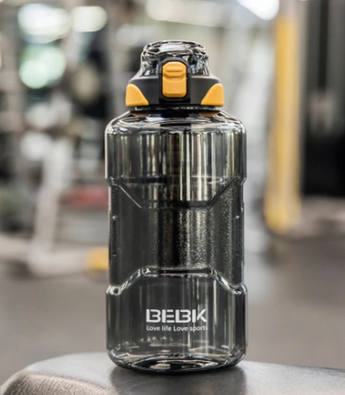 Dzeramā pudele 1500 ml K16, melna