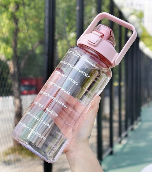 Dzeramā pudele 2000 ml K8