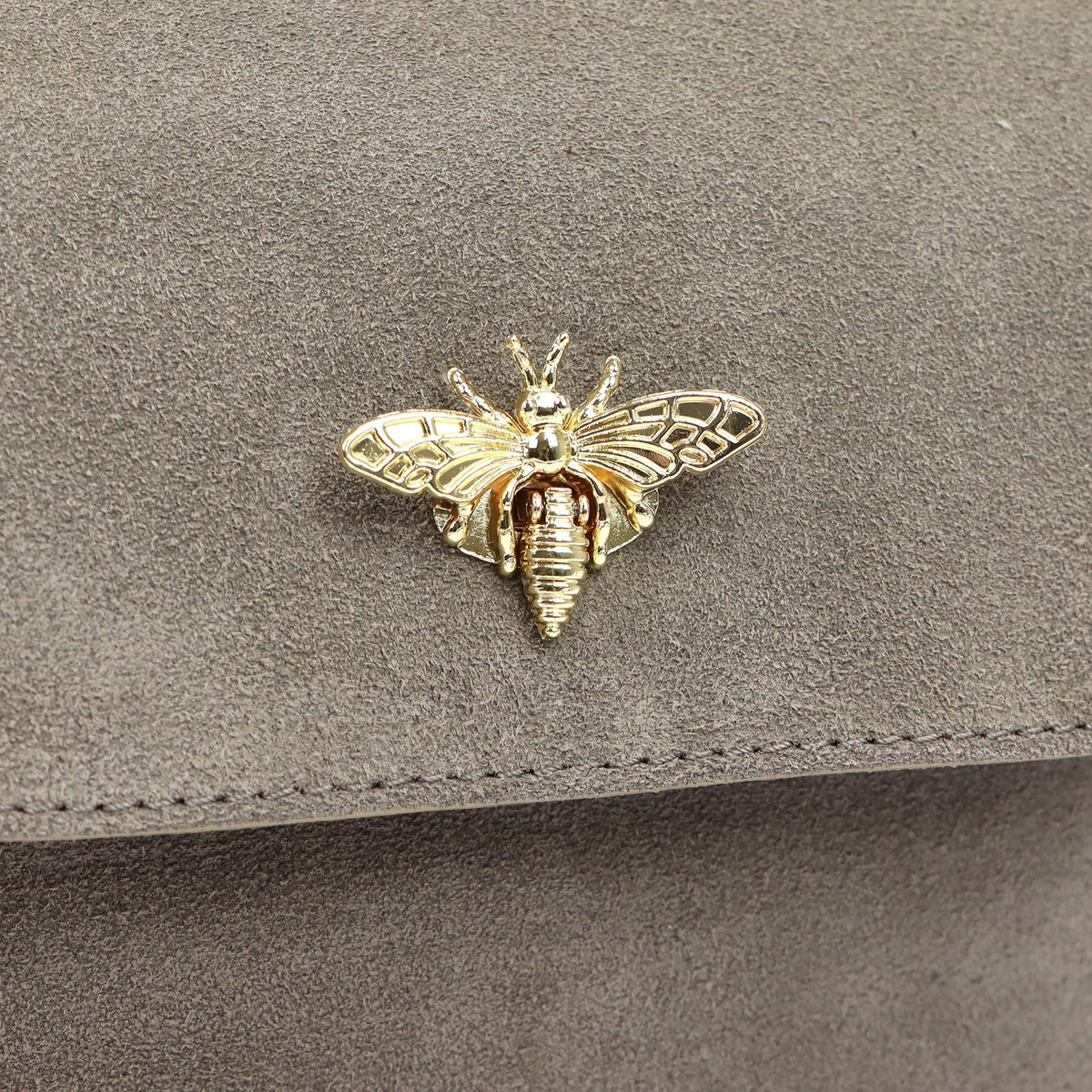 Luka 19-68 Bzzz pilkai rusva zomšinė odinė rankinė taupe