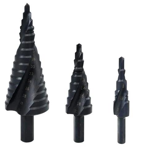 Koniskais pakāpienu urbis, 3 gab., 4–32 mm A206