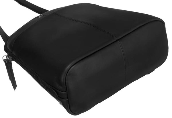 Mugursoma Peterson S122