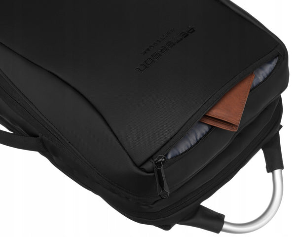 Mugursoma Peterson S162