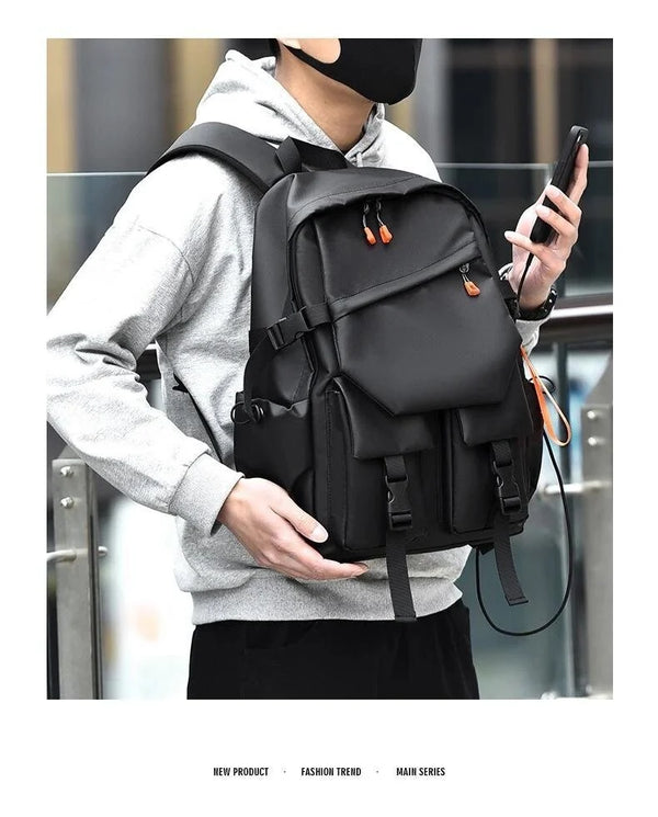 Mugursoma atpūtai, 20-35 l, melna