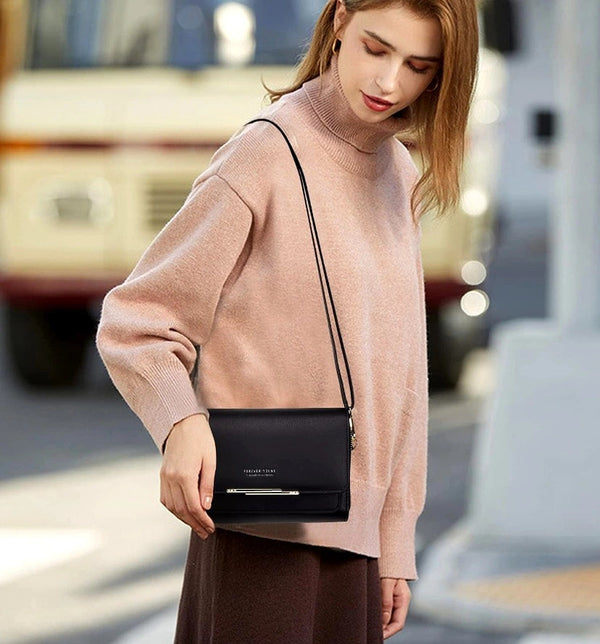 Maza sieviešu rokassomiņa A54, melna R844