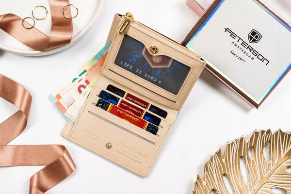 Īstas ādas sieviešu maks Peterson L102 D1614