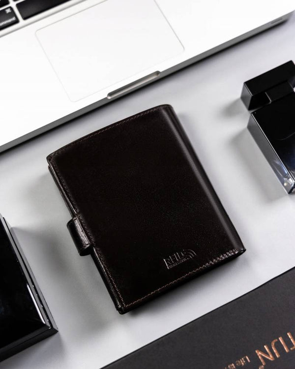 Īstas ādas vīriešu maks Peterson PT176 S945