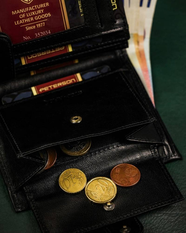 Īstas ādas vīriešu maks Peterson PT249 S864