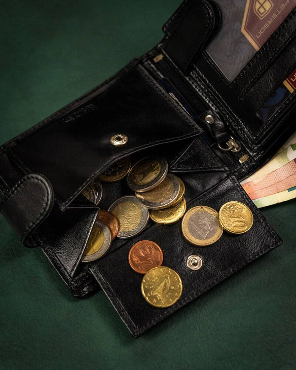 Īstas ādas vīriešu maks Peterson PT261 S850