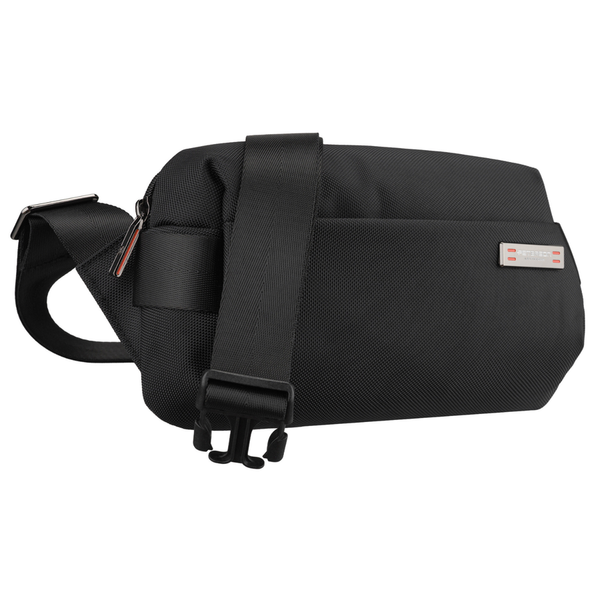 Vīriešu mazā melnā "Peterson" vieglā pilsētas soma pāri plecam (crossbody), aizverama ar rāvējslēdzēju, no tekstila D89