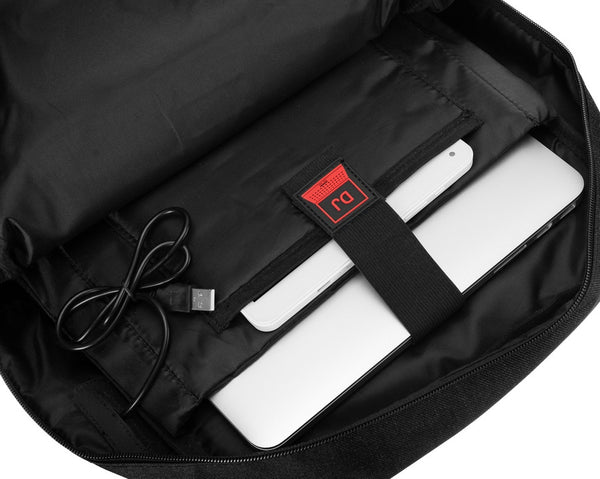 Liela "David Jones" mugursoma ar klēpjdatora nodalījumu un USB savienojumu, melna, tekstila RT64