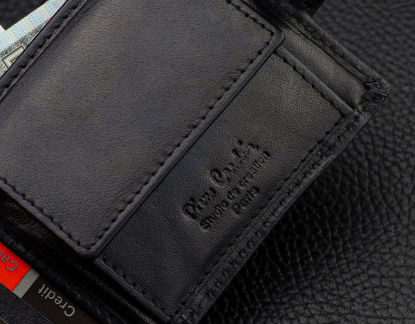 Vīriešu ādas maks Pierre Cardin, ar RFID aizsardzību A323506 