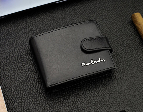 Vīriešu ādas maks Pierre Cardin ar RFID aizsardzību A323206 