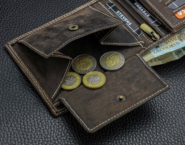 Vīriešu ādas maks STEVENS ar RFID aizsardzību, brūnā krāsā S195 