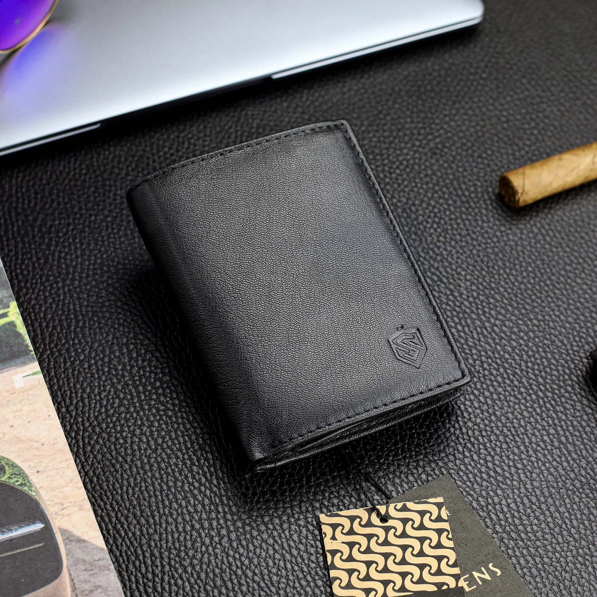 Maka un jostas komplekts STEVENS koka kastītē D123