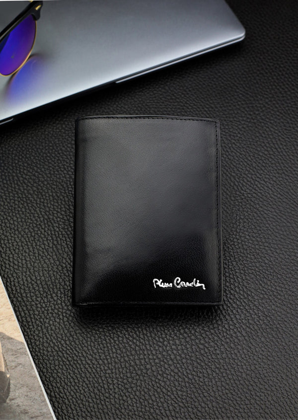 Dāvanu komplekts vīriešiem: Pierre Cardin RFID ādas maks un Stevens josta 623206 