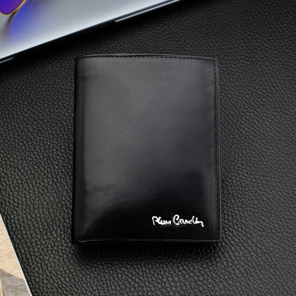 Dāvanu komplekts vīriešiem: Pierre Cardin RFID ādas maks un Stevens josta 623206 