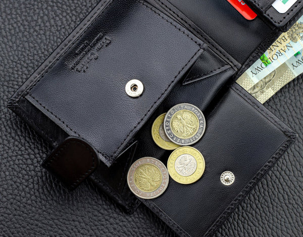 Dāvanu komplekts vīriešiem: Pierre Cardin RFID ādas maks un Stevens josta A423206 