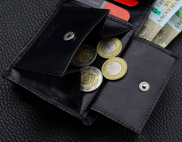 Dāvanu komplekts vīriešiem: Pierre Cardin RFID ādas maks un Stevens josta 423206 