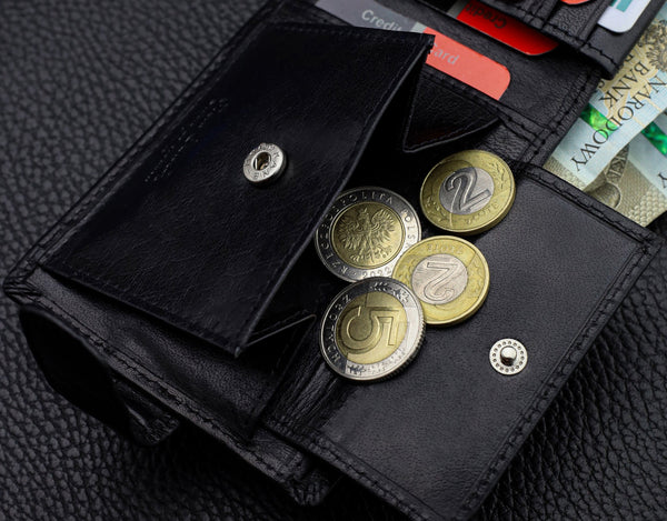 Dāvanu komplekts vīriešiem: Pierre Cardin RFID ādas maks un Stevens josta A5288206 