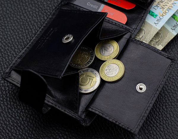 Dāvanu komplekts vīriešiem: Pierre Cardin RFID ādas maks un Stevens josta A323306 