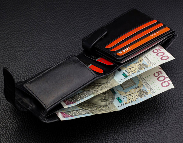 Dāvanu komplekts vīriešiem: Pierre Cardin RFID ādas maks un Stevens josta A323306 