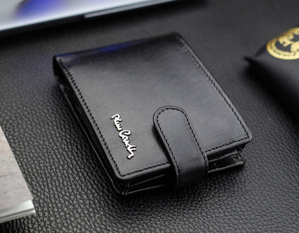 Dāvanu komplekts vīriešiem: Pierre Cardin RFID ādas maks un Stevens josta A6088206 N524 