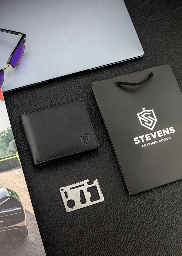 Dāvanu komplekts vīriešiem – STEVENS ādas maks ar RFID aizsardzību, izdzīvošanas karte un dāvanu maisiņš 325