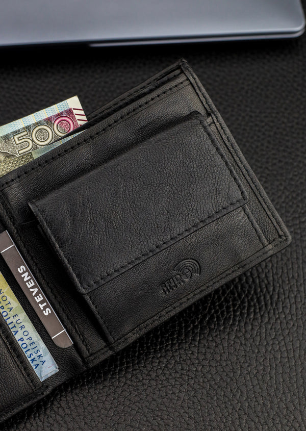 Dāvanu komplekts vīriešiem – STEVENS ādas maks ar RFID aizsardzību, izdzīvošanas karte un dāvanu maisiņš 8824