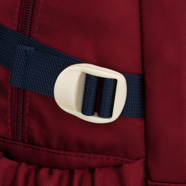 Vidēja izmēra mugursoma unisex Peterson, bordo krāsā