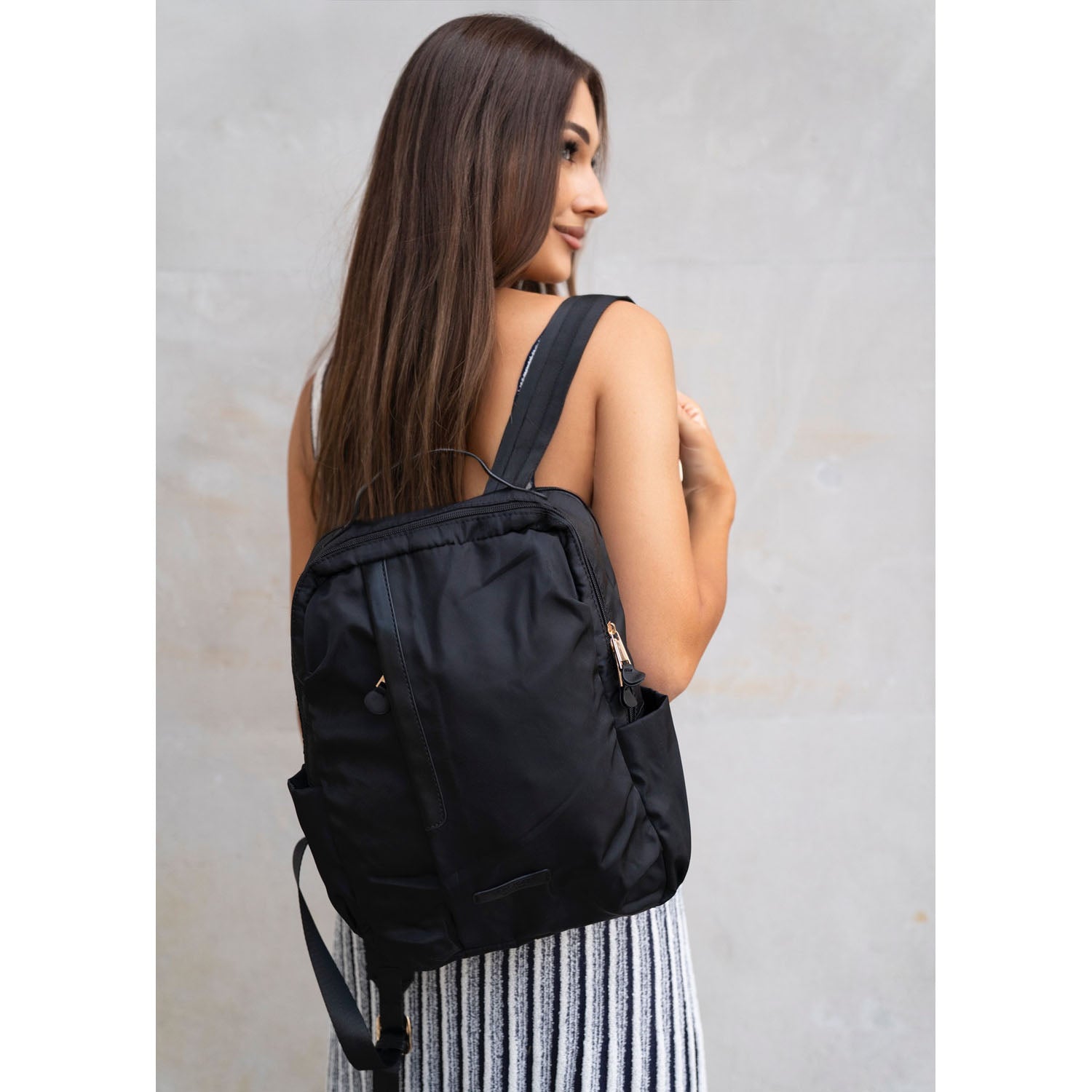 Sieviešu mugursoma Peterson, melna K34