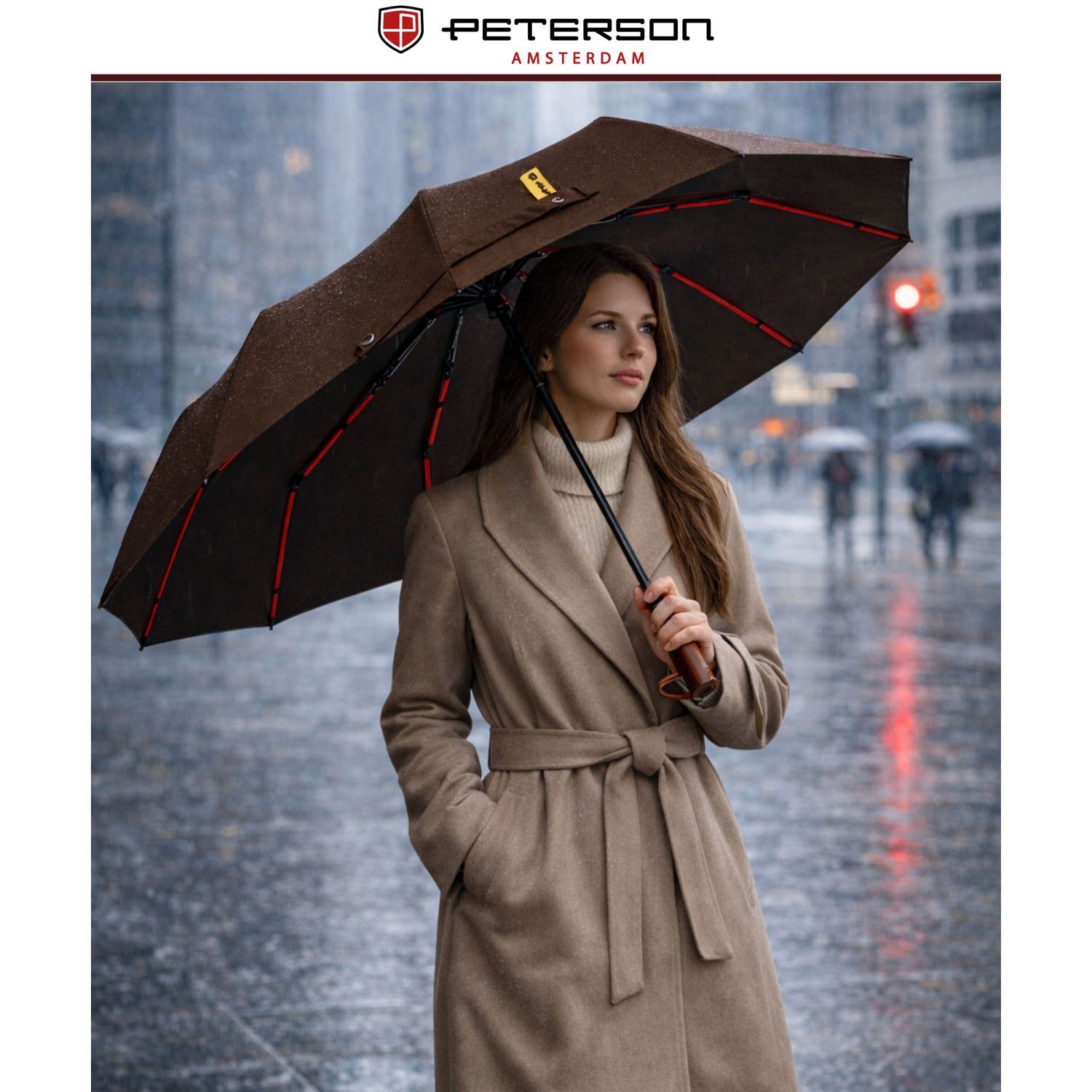 Liels Peterson lietussargs, brūns G6