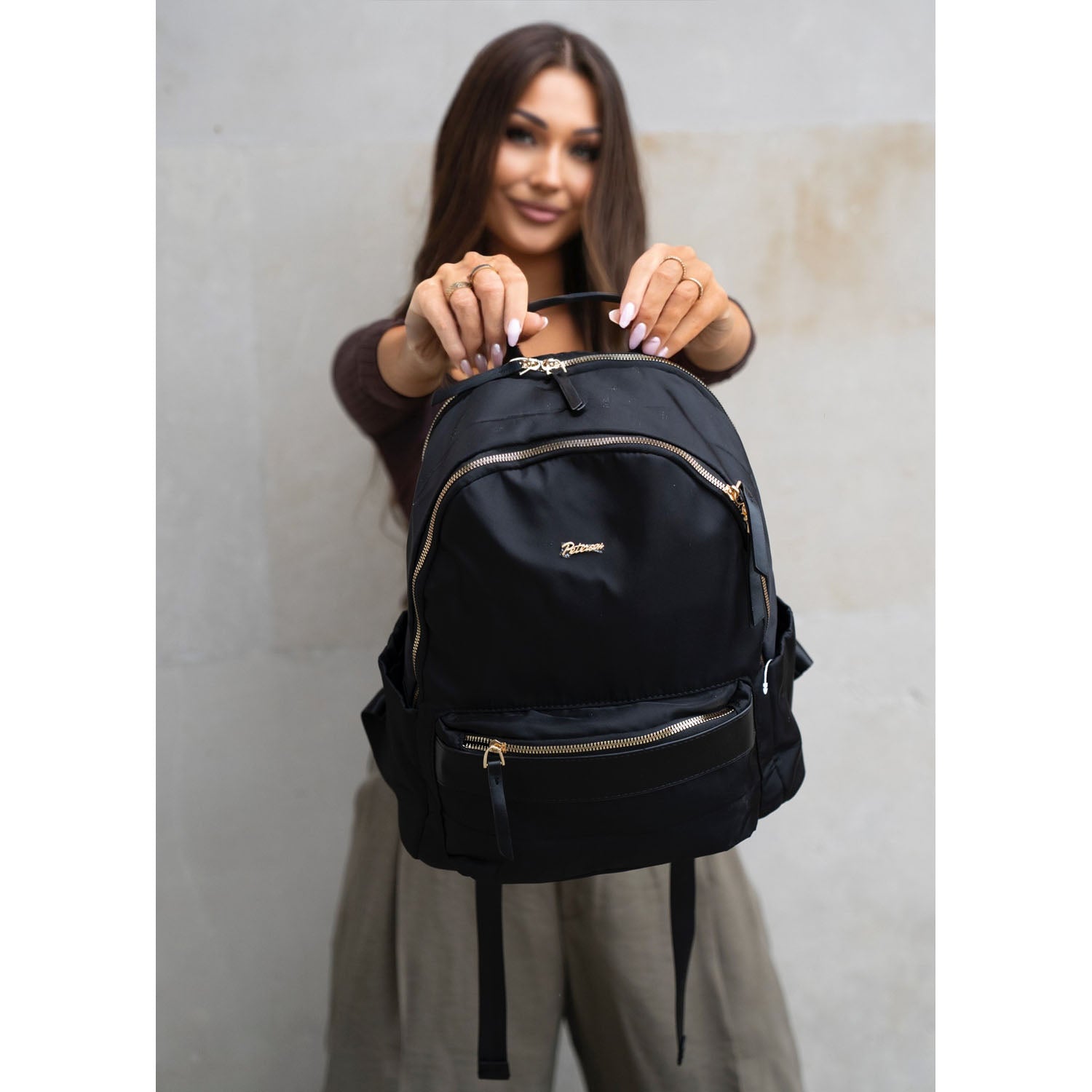 Sieviešu mugursoma Peterson, melna K16