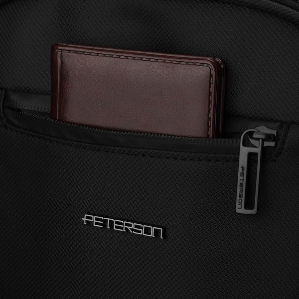 Vidēja izmēra mugursoma unisex Peterson, melna