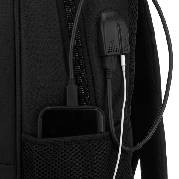 Vidēja izmēra unisex mugursoma Peterson, melna N515