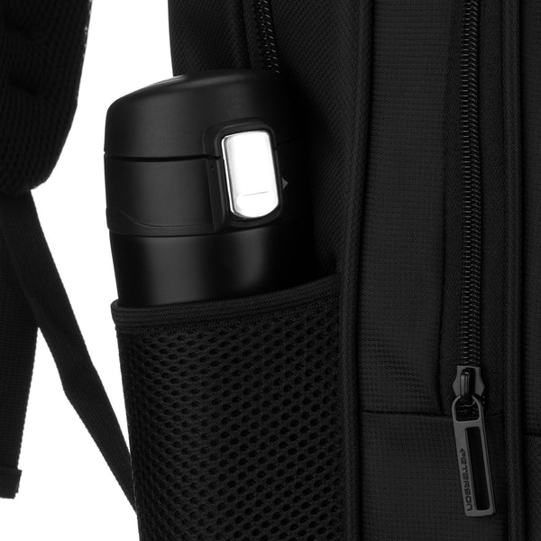 Vidēja izmēra unisex mugursoma Peterson, melna N515