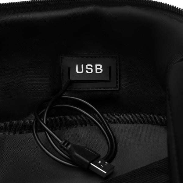 Vidēja izmēra unisex mugursoma Peterson, melna N516