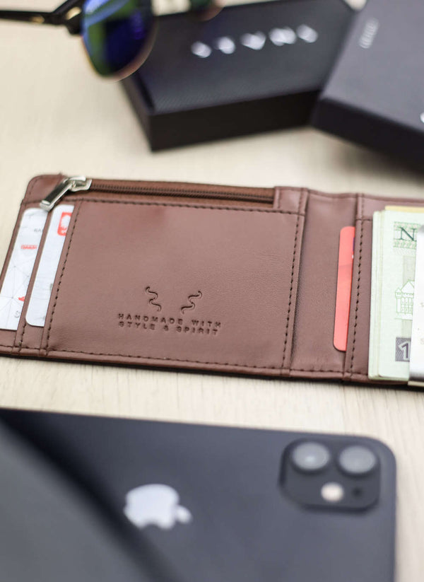 Vīriešu ādas maks Stevens Airtag BLK/BRN S186