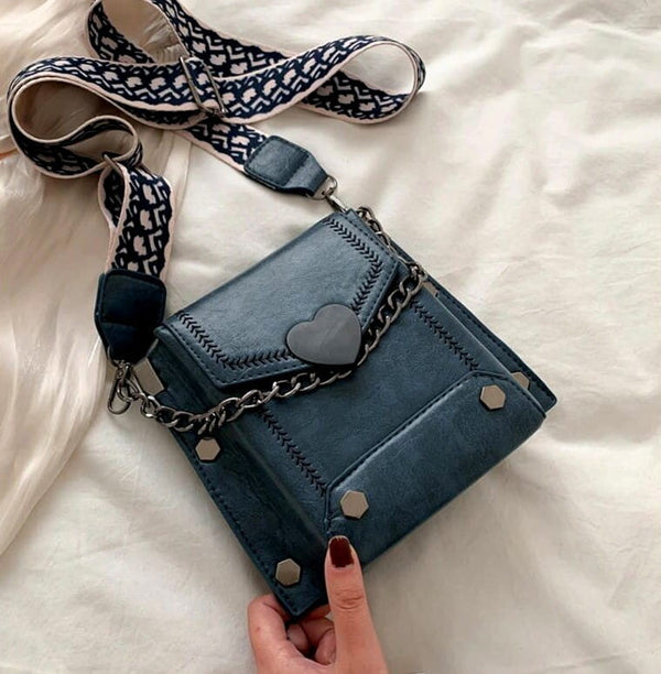 Sieviešu rokassoma C40 zila