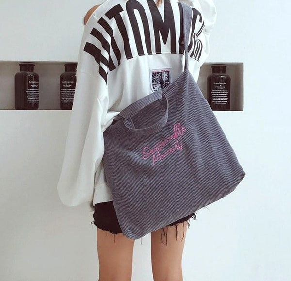 Sieviešu rokassoma C46 pelēka R306