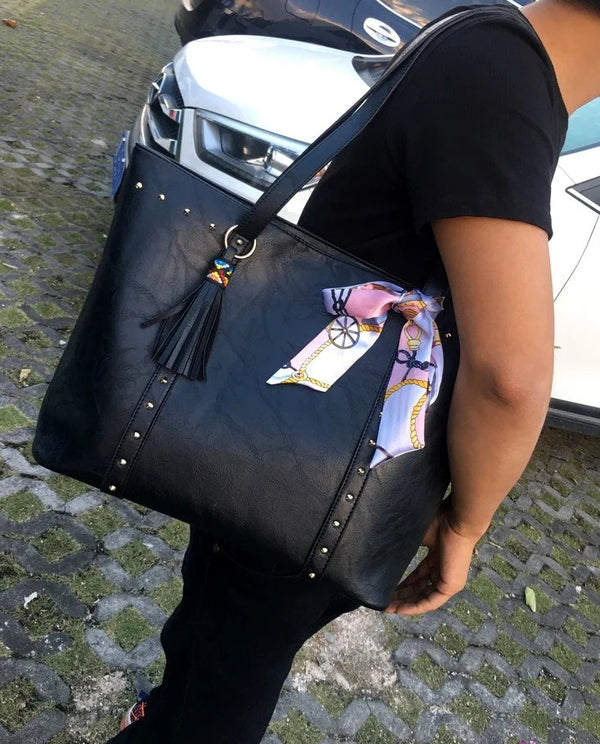 Sieviešu rokassoma G97, melna R263