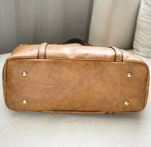 Sieviešu rokassoma G97, brūna R262