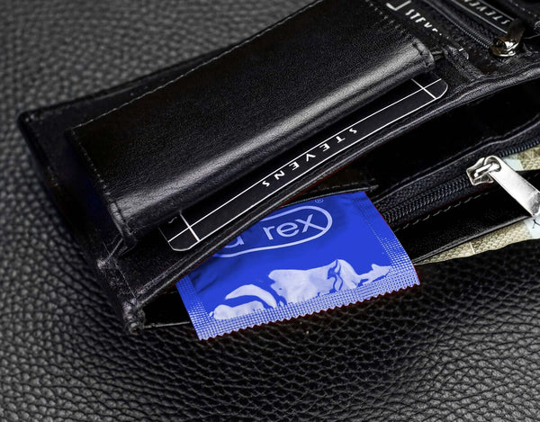 Vīriešu īstas ādas maks Stevens Z05-8888-R, RFID aizsardzība 