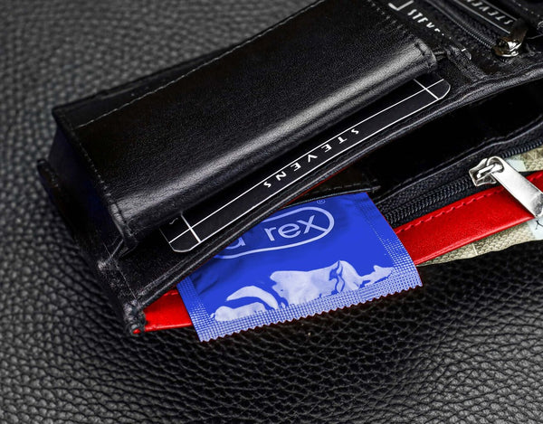 Vīriešu īstas ādas maks Stevens Z06-8888-R, RFID aizsardzība 