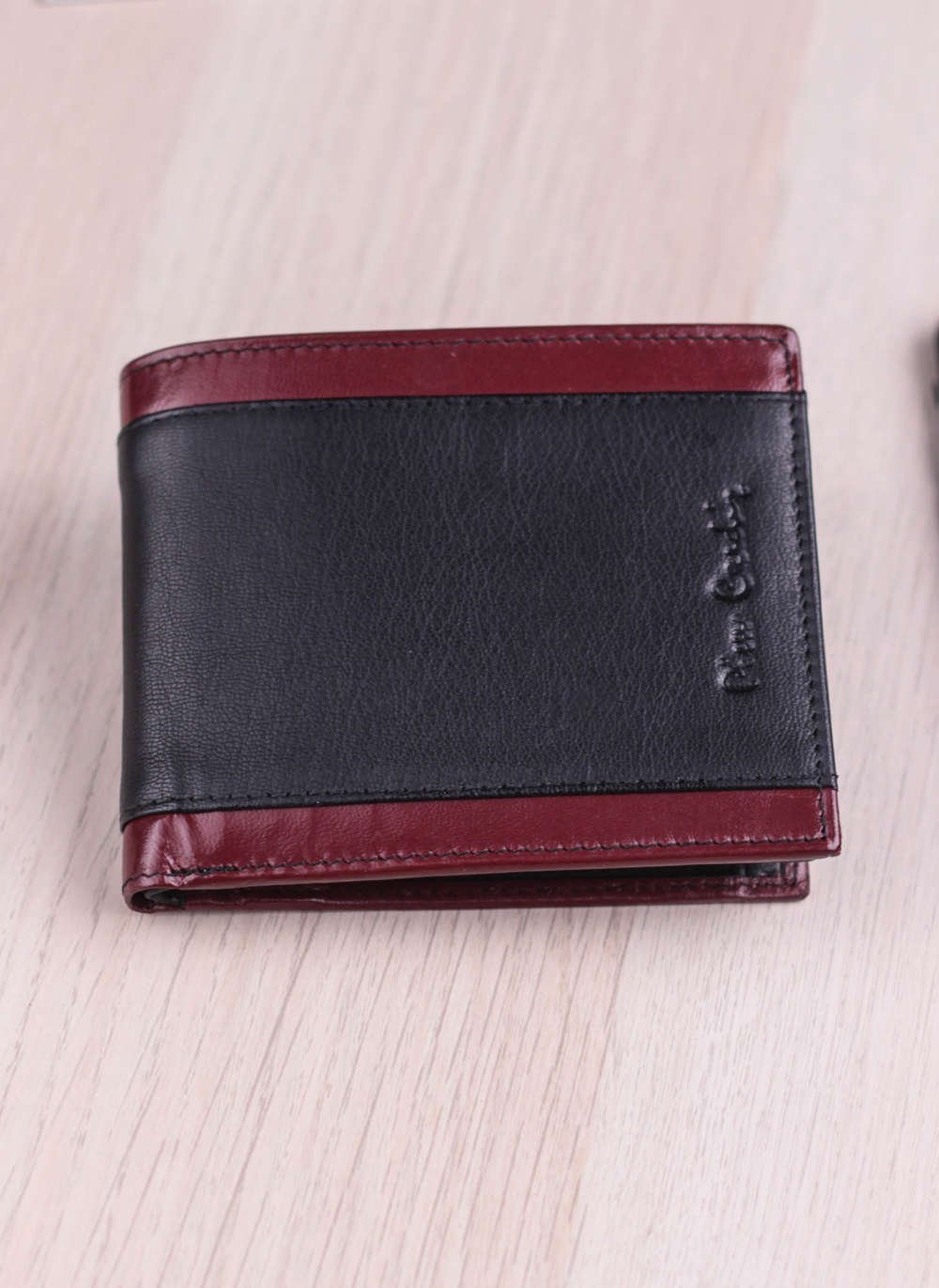 Vīriešu ādas maks Pierre Cardin Tilak32 8825 melns + bordo S449
