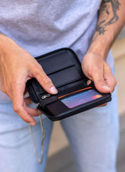 Vīriešu ādas maks ar rāvējslēdzēju un ķēdīti Stevens S160